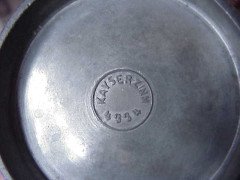 Kayserzinn. Art Nouveau Pewter Jar & Lid with Three Stylised Handle - Thumbnail 9