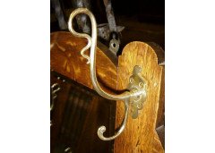 An Arts & Crafts Oak Hall Mirror with Stylised Brass Coat Hooks - Thumbnail 3