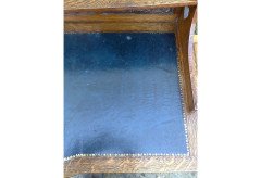 Shapland & Petter. A stunning Arts & Crafts Oak desk with an upper shelf - Thumbnail 7