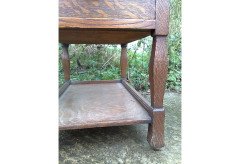 Shapland & Petter. A stunning Arts & Crafts Oak desk with an upper shelf - Thumbnail 13