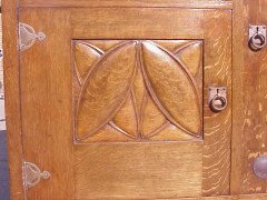 G. M. Ellwood for Bath Cabinet Makers. An Arts & Crafts Oak sideboard - Thumbnail 11