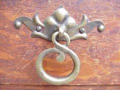 Shapland & Petter. A sweet little Arts & Crafts Oak stickstand - Thumbnail 4