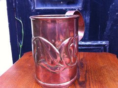 Birmingham Guild of Handicraft. A top quality Irish School Arts & Crafts copper cup - Thumbnail 5