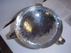 William Hutton, Arts & Crafts Hammered Silver Three-Handled Bon Bon Dish - Thumbnail 3