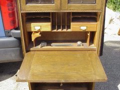 Harris Lebus. a Good Quality Glasgow-Style Arts and Crafts Oak Bureau Bookcase - Thumbnail 4