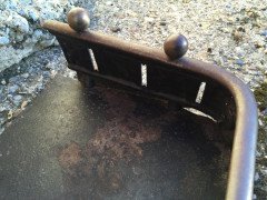 Thomas Jeckyll. Anglo-Japanese brass and cast iron fender - Thumbnail 6
