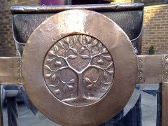 An Arts & Crafts copper mirror with blue Ruskin jewels - Thumbnail 6