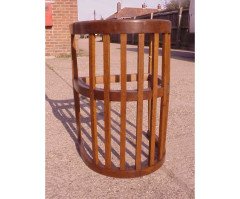An Arts & Crafts Oak tub chair - Thumbnail 3