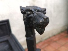 Hart Son & Peard, English Aesthetic Movement Fire Grate with Dog Head Finials - Thumbnail 6