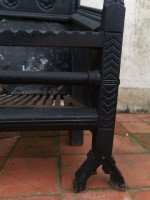 Hart Son & Peard, English Aesthetic Movement Fire Grate with Dog Head Finials - Thumbnail 13