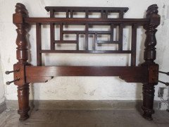 E. W. Godwin Style Rare Anglo-Japanese Walnut Double Bed with Lattice Work Details - Thumbnail 4