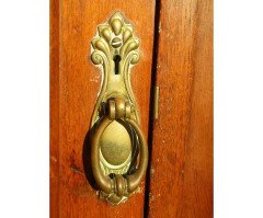 Gillows of Lancaster, Aesthetic Movement Walnut Armoire Wardrobe Compactum - Thumbnail 9