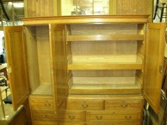 Morris & Co. Attributed, an Arts & Crafts Oak Treble Linen Press, Metalwork by Rathbone - Thumbnail 20