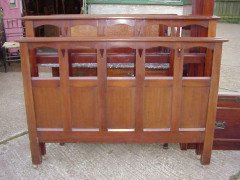 E. A. Taylor Attributed, Wylie & Lochhead Arts & Crafts Four-Piece Mahogany Bedroom Suite - Thumbnail 10