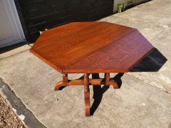 Gillows, Aesthetic Movement Oak Octagonal Drop-Leaf Centre Table with Florets - Thumbnail 2