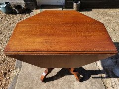 Gillows, Aesthetic Movement Oak Octagonal Drop-Leaf Centre Table with Florets - Thumbnail 5