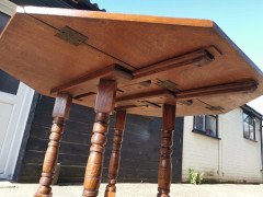 Gillows, Aesthetic Movement Oak Octagonal Drop-Leaf Centre Table with Florets - Thumbnail 7