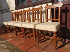 Sopworth & Son. 5 English Gothic Revival Oak Dining Chairs with Ebonised Inlays - Thumbnail 3