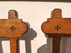 Sopworth & Son. 5 English Gothic Revival Oak Dining Chairs with Ebonised Inlays - Thumbnail 12