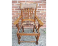 English Arts & Crafts Oak Dining Chair with Stylised Floral Cut-Outs to the Arms - Thumbnail 2
