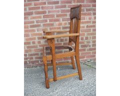 English Arts & Crafts Oak Dining Chair with Stylised Floral Cut-Outs to the Arms - Thumbnail 3