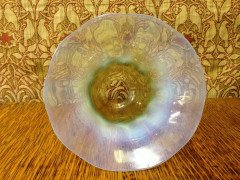 A Single Arts & Crafts Vaseline/Uranium Glass Shade. - Thumbnail 1