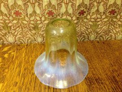 A Single Arts & Crafts Vaseline/Uranium Glass Shade. - Thumbnail 4