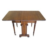 A Quality Drop Leaf Victorian Oak Dining Table - Thumbnail 1
