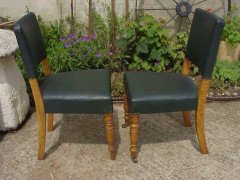 22 X Aesthetic Movement Oak Upholstered Dining Chairs with Turned Front Legs - Thumbnail 3