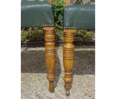 22 X Aesthetic Movement Oak Upholstered Dining Chairs with Turned Front Legs - Thumbnail 4
