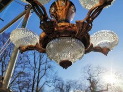 French Art Deco Chandelier with the Original Opaque Moulded Icicle Glass Shades - Thumbnail 7