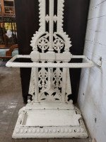Falkirk, Style of. Dr. C. Dresser, Aesthetic Movement Painted Cast Iron Stick Stand - Thumbnail 10