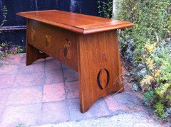 Liberty & Co. Arts & Crafts Oak Nursery Trunk Inlaid with Dutch Couples Dancing - Thumbnail 2