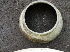 Willy Guhl for Eternit, Mint Pair of Mid-Century Modern Concrete Garden Planters - Thumbnail 17