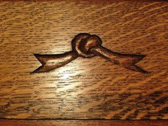 Heal's, Near Pair of Arts & Crafts Single Oak 3' Wide Beds with Carved Hearts - Thumbnail 8