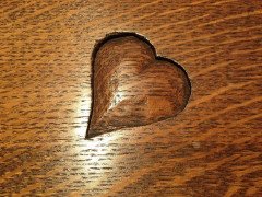 Heal's, Near Pair of Arts & Crafts Single Oak 3' Wide Beds with Carved Hearts - Thumbnail 9