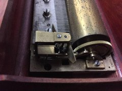 Nicole Freres. Mystique De Genève. A Wonderful Music Box with Six Calming Tunes - Thumbnail 8