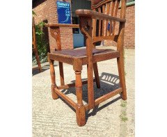 Heal's, attributed. A Set of Eight English Arts & Crafts Oak Dining Chairs - Thumbnail 8