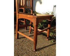 Liberty & Co. Four English Arts & Crafts Oak Dining Chairs with Heart Cut-Outs - Thumbnail 5