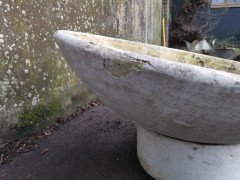 Willy Guhl for Eternit, a Mid-Century Modern Concrete Garden Planter with Stand - Thumbnail 6