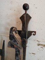 Tall Set of A&c Cast Iron Gates in the Glasgow-Style with Split Heart Details - Thumbnail 2