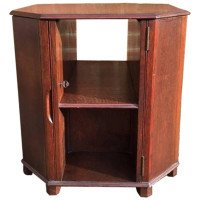 Heal’s, Arts & Crafts Oak Cocktail Table with Bottle Storage
