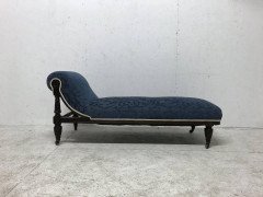 Well-Crafted Aesthetic Movement Mahogany Chaise Lounge Attributed, to Morris & Co - Thumbnail 8