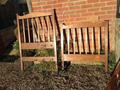 Well-Crafted Pair of Arts & Crafts Single Oak Beds in the Manner of Heal's - Thumbnail 4