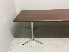 Heal's Mid Century Modern Large Teak Boardroom/Dining Table with a Curvaceous Top - Thumbnail 5