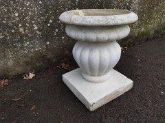 Mid-Century Modern Two-Piece French Concrete Bulbous Fluted Planter on Stand - Thumbnail 3