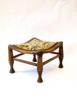 Rare Early Arts & Crafts Oak Liberty & Co. Thebes Stool - Thumbnail 3