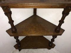 Charles Bevan for Marsh Jones & Cribb. A Gothic Revival Oak Corner Piece - Thumbnail 6