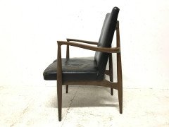 Finn Juhl Attributed, Scandinavian Teak Armchair with a Sculptural Design - Thumbnail 8