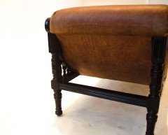 E. W. Godwin attributed. An Anglo-Japanese Ebonised Chaise Longue - Thumbnail 4